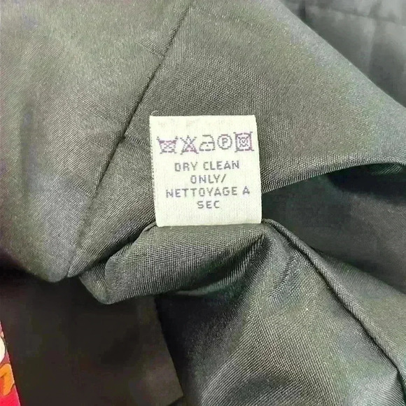 Vintage made in the UK Disney vest by Art of Silk size large - Picture 10 of 10